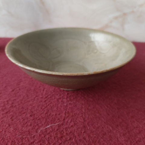 古玩陶瓷龍泉青瓷金村窯刻花碗拍賣，當前價格3600元