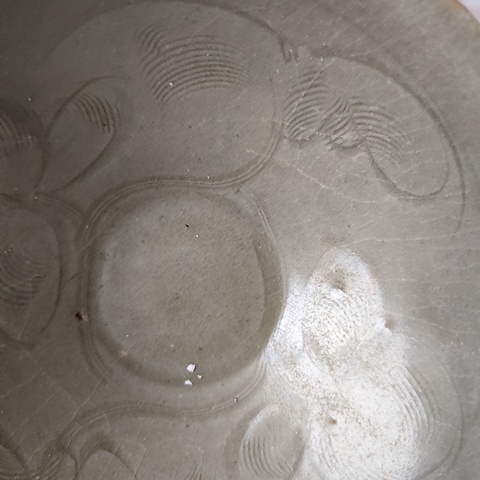 古玩陶瓷龍泉青瓷金村窯刻花碗拍賣，當前價格3600元