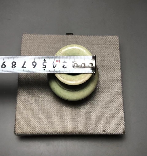 古玩陶瓷龍泉青瓷撇口瓶真品鑒賞圖