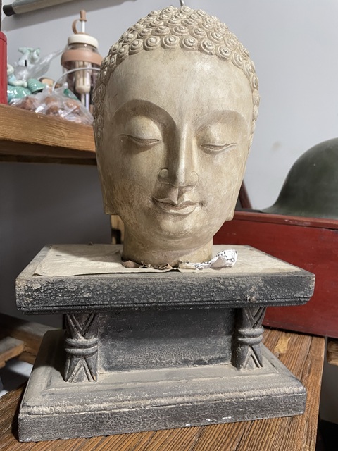 古玩陶瓷釋迦摩尼佛頭真品鑒賞圖