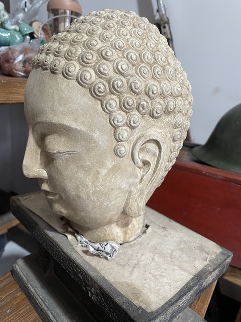 古玩陶瓷釋迦摩尼佛頭真品鑒賞圖