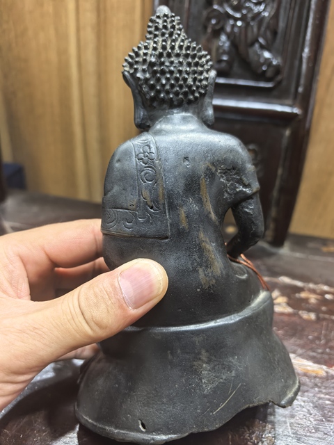 古玩銅器造像真品鑒賞圖