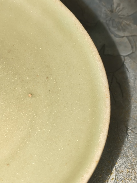 古玩陶瓷龍泉窯青瓷蓮瓣盤真品鑒賞圖