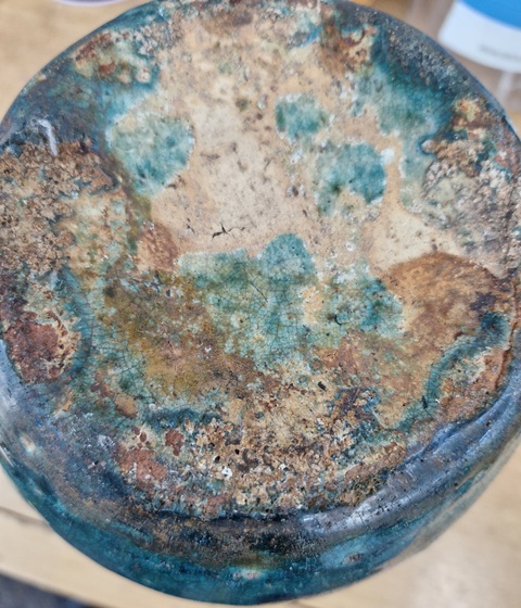 古玩陶瓷馬口窯刻鳥紋罐真品鑒賞圖