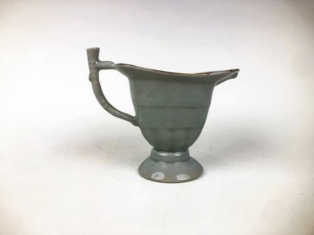 古玩陶瓷清早期·白釉礬紅花卉把杯真品鑒賞圖