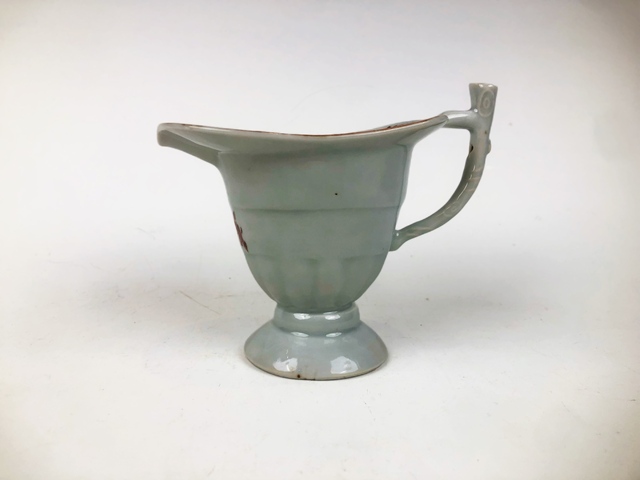 古玩陶瓷清早期·白釉礬紅花卉把杯真品鑒賞圖