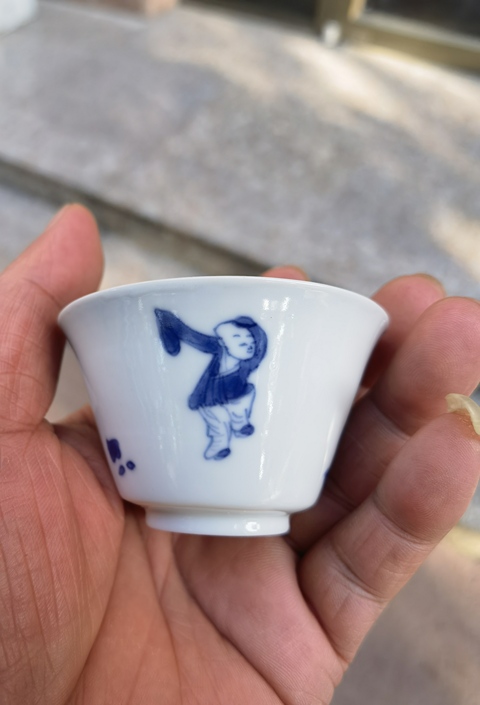 古玩陶瓷青花三娘教子杯真品鑒賞圖