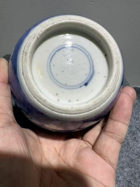 古玩陶瓷青花冰梅紋罐真品鑒賞圖