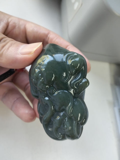 古玩玉器天然和田把件真品鑒賞圖