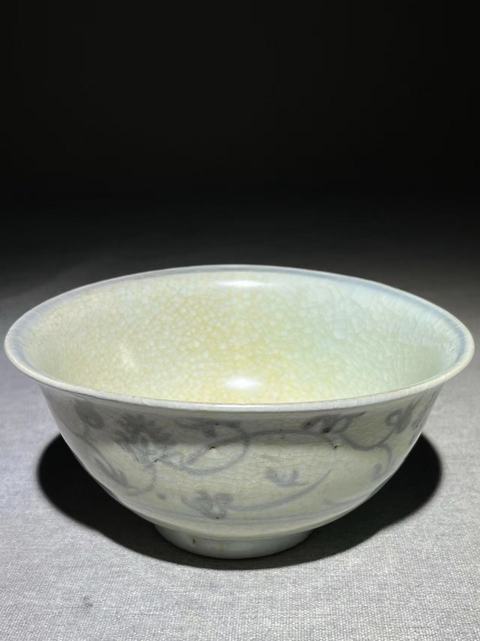 古玩陶瓷青花花卉紋碗真品鑒賞圖