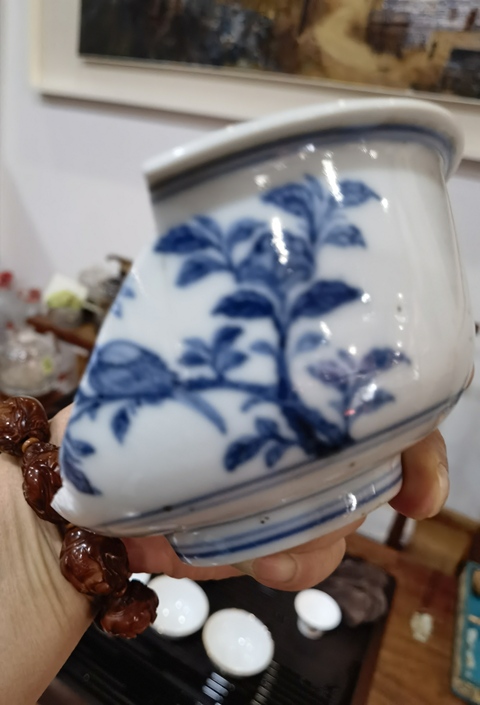 古玩陶瓷成化花卉紋青花碗標本真品鑒賞圖