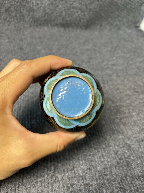 古玩雜項銅胎掐絲琺瑯龍紋小賞瓶真品鑒賞圖