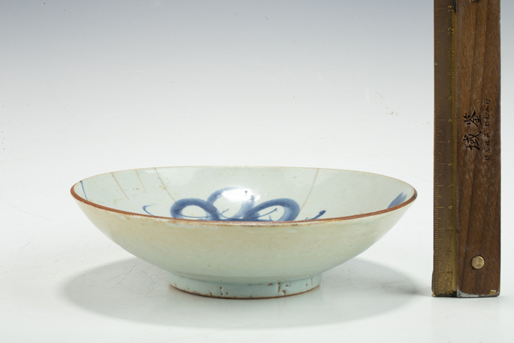 古玩陶瓷清早·青花一葉知秋紋盤真品鑒賞圖