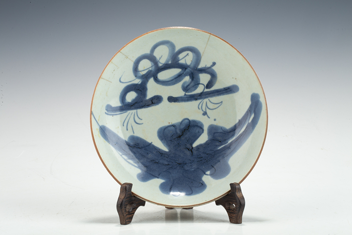 古玩陶瓷清早·青花一葉知秋紋盤真品鑒賞圖