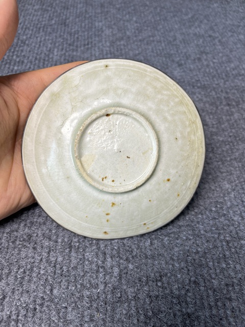 古玩陶瓷清白釉雙魚紋六出筋小盤拍賣,當(dāng)前價(jià)格1088元