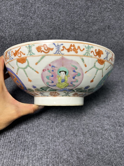 古玩陶瓷粉彩七臻八寶紋大碗真品鑒賞圖