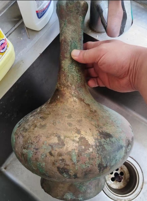 古玩銅器銅賞瓶真品鑒賞圖