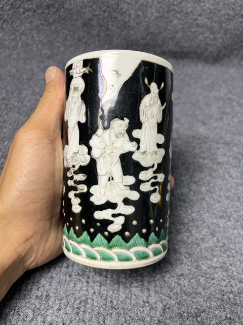 古玩陶瓷墨地粉彩留白八仙人物故事紋筆筒拍賣,當前價格3988元