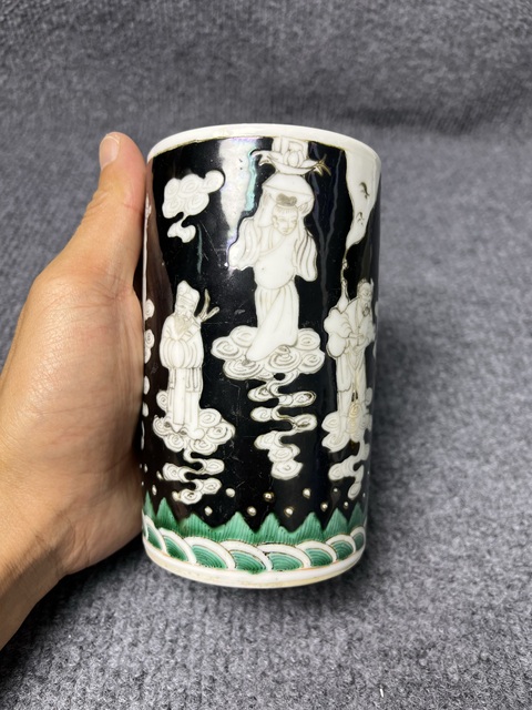 古玩陶瓷墨地粉彩留白八仙人物故事紋筆筒拍賣,當前價格3988元