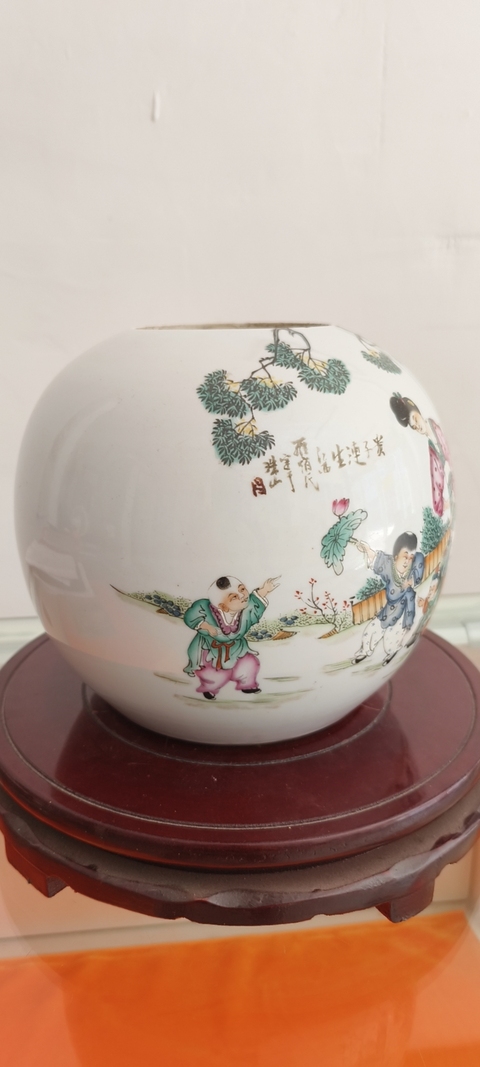 古玩陶瓷三娘教子圖新粉彩西瓜罐真品鑒賞圖