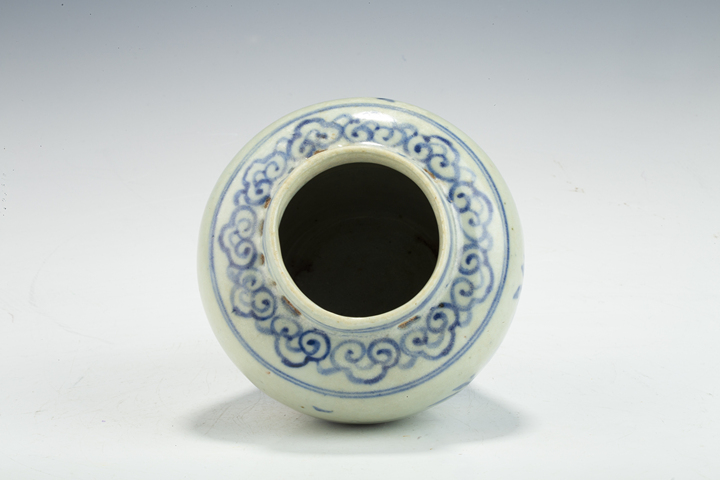 古玩陶瓷明中·青花折枝花卉紋蓋罐拍賣，當(dāng)前價格4158元