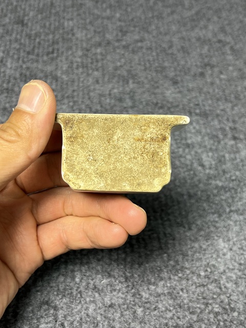 古玩陶瓷白釉水盂拍賣，當前價格399元