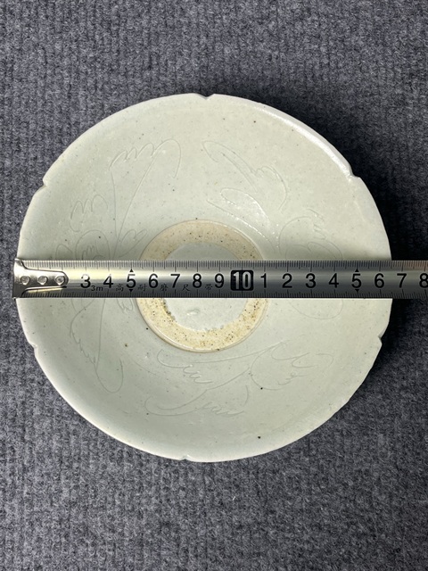 古玩陶瓷青白釉刻劃花卉紋碗拍賣，當前價格1388元