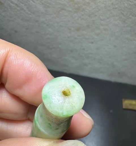 古玩玉器天然翡翠煙嘴真品鑒賞圖
