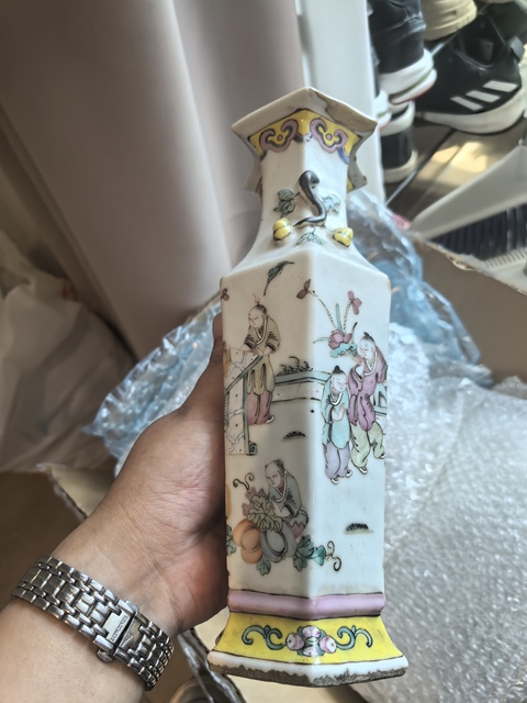 古玩陶瓷粉彩五子奪魁圖雙聯瓶真品鑒賞圖