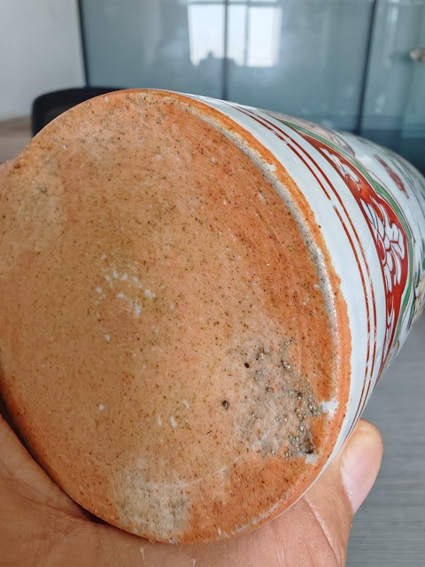 古玩陶瓷五彩花卉紋象腿瓶真品鑒賞圖