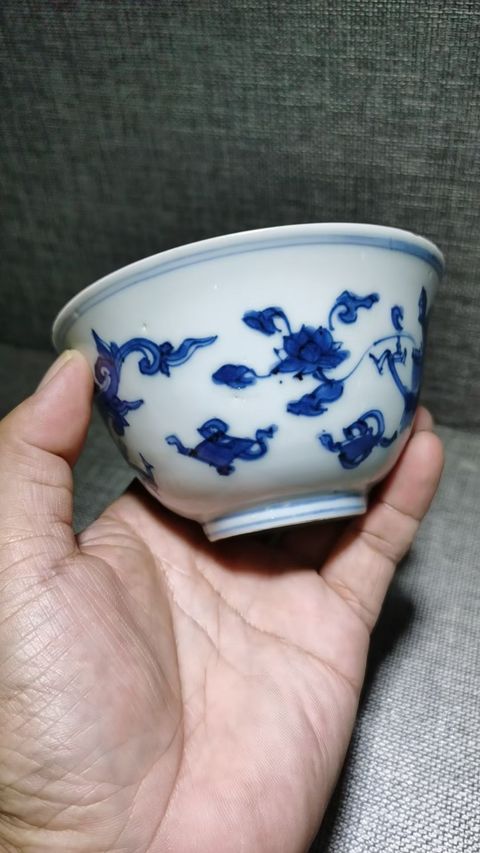 古玩陶瓷明末清初青花卷草龍紋杯拍賣，當前價格22800元