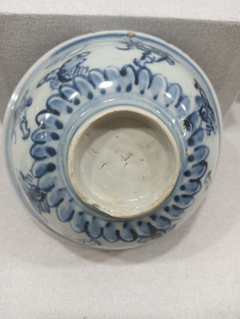 古玩陶瓷青花碗真品鑒賞圖