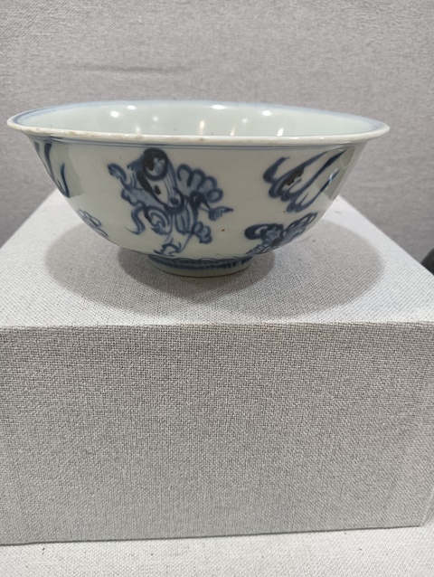 古玩陶瓷青花碗真品鑒賞圖