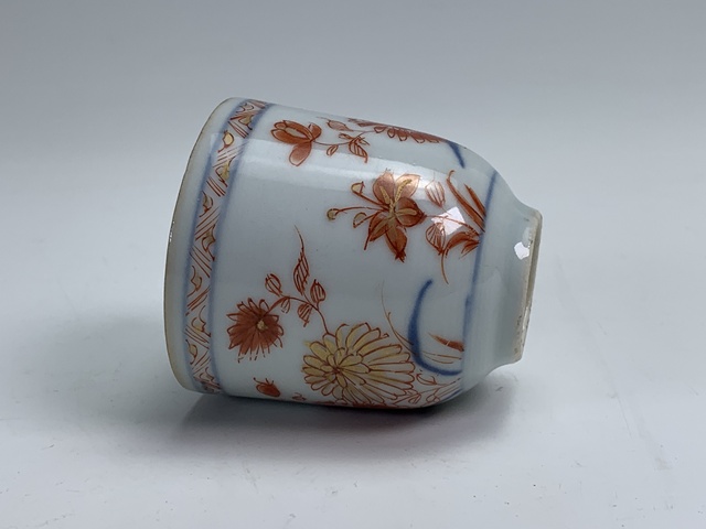 古玩陶瓷清康熙·青花礬紅描金花卉紋手把杯拍賣,當前價格316元