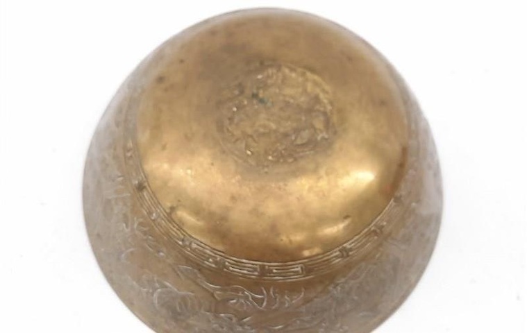 古玩銅器銅缽真品鑒賞圖