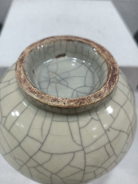 古玩陶瓷哥釉長頸瓶真品鑒賞圖