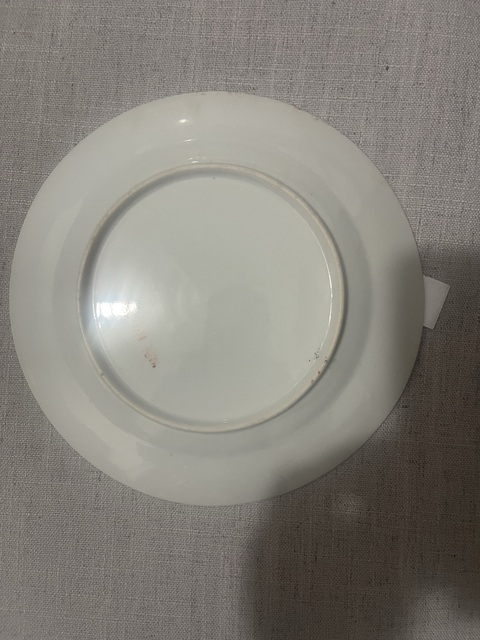 古玩陶瓷人物花鳥蝶紋廣彩盤真品鑒賞圖