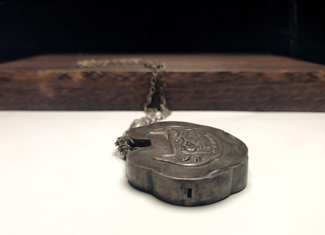 古玩玉器如意銀鎖佩真品鑒賞圖