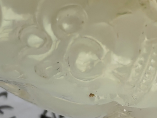 古玩玉器和田玉蓮花掛件真品鑒賞圖