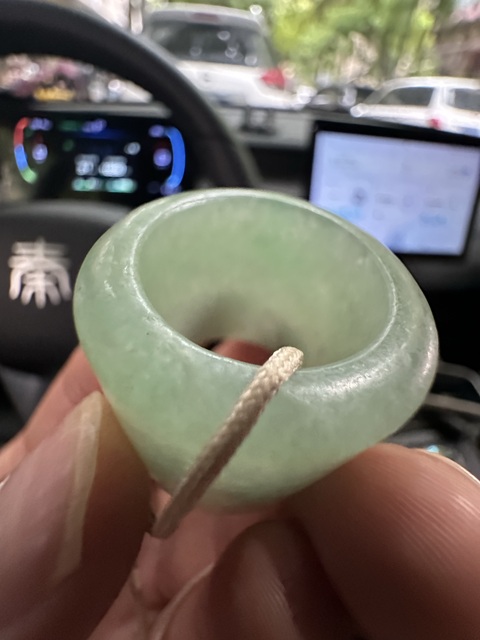 古玩玉器翡翠扳指真品鑒賞圖