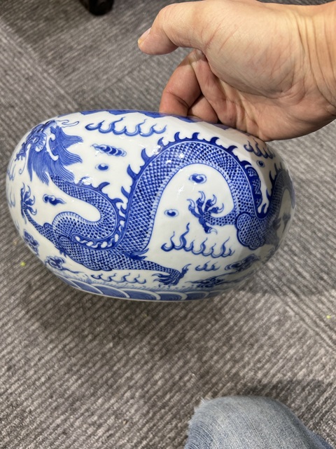 古玩陶瓷青花龍鳳紋水洗真品鑒賞圖