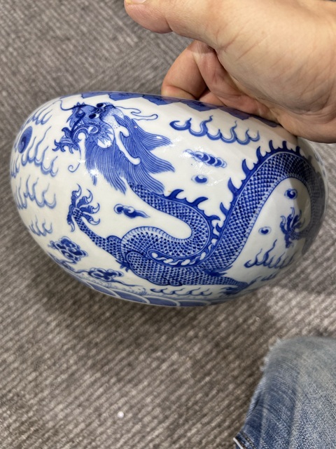 古玩陶瓷青花龍鳳紋水洗真品鑒賞圖