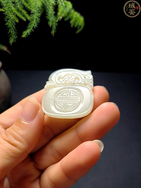 古玩玉器和田玉雕“團(tuán)壽紋佩”真品鑒賞圖