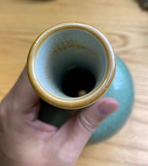 古玩陶瓷晚清綠哥釉天球瓶拍賣，當前價格4680元