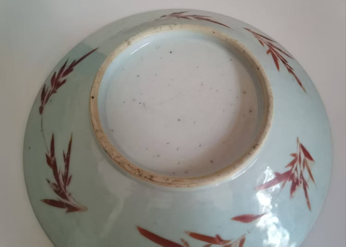 古玩陶瓷盤真品鑒賞圖