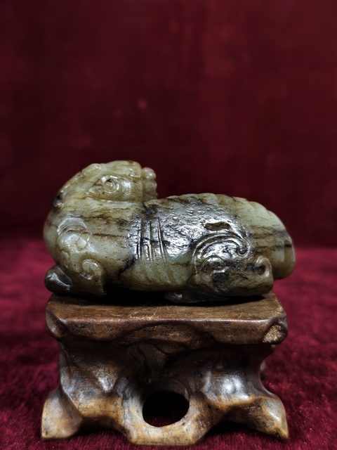 古玩玉器瑞獸真品鑒賞圖