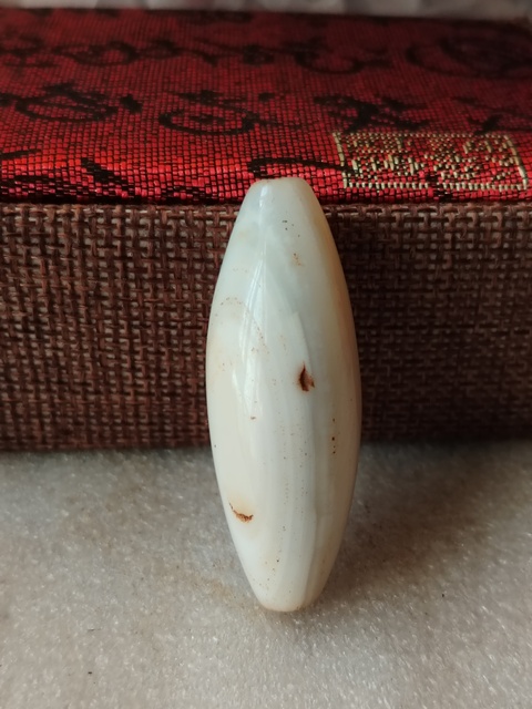 古玩玉器天然瑪瑙珠真品鑒賞圖