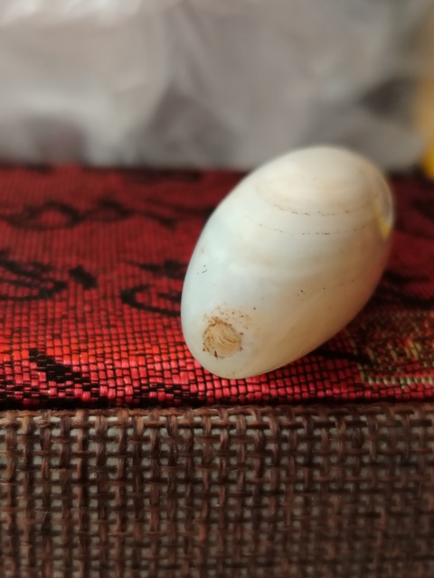 古玩玉器天然瑪瑙珠真品鑒賞圖