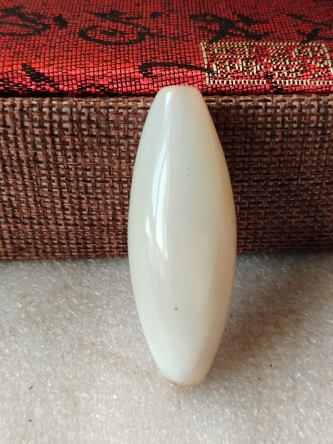 古玩玉器天然瑪瑙珠真品鑒賞圖