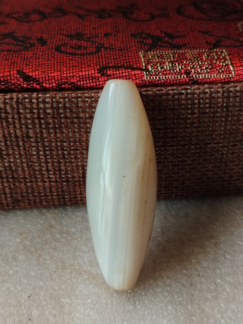 古玩玉器天然瑪瑙珠真品鑒賞圖